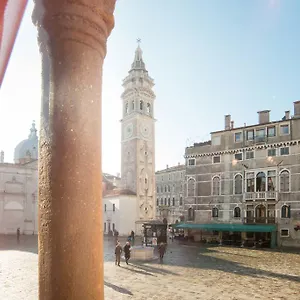 ca-della-trifora.hotelinveneto.com/